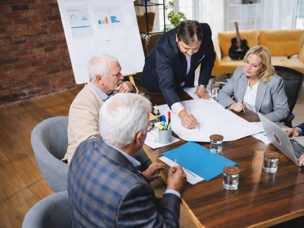 Expert Fractional CFO Services Driving Business Growth with Epicwayz